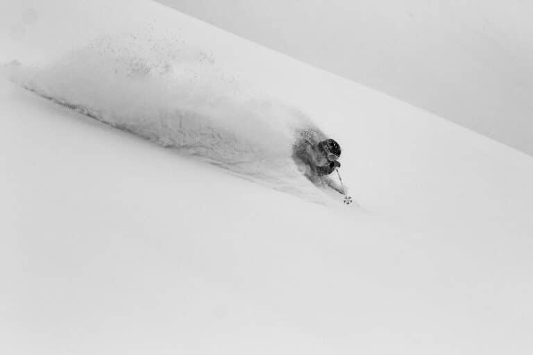 Deep powder, freerider, offpiste, Engelberg, strong skier